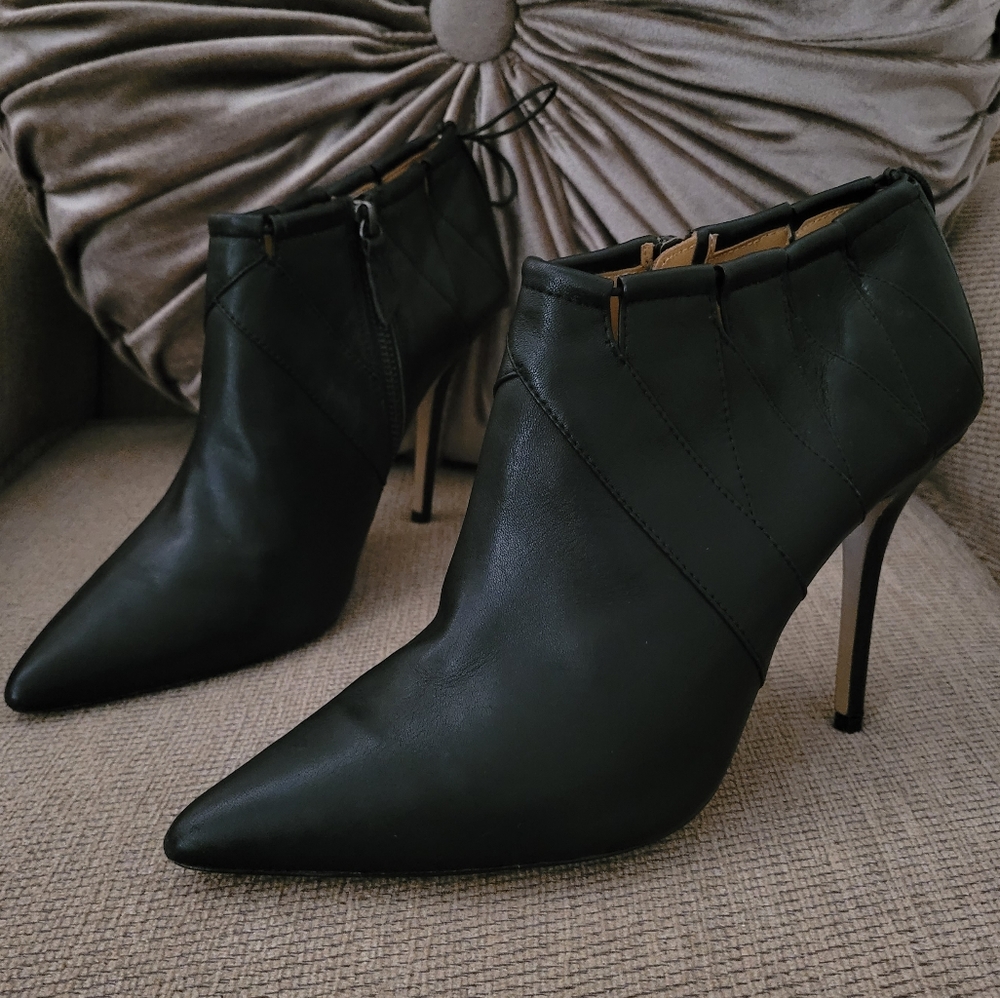 BADGLEY MISCHKA PRIZE LACED DETAIL GENUINE LEATHER ANKLE BOOTS
